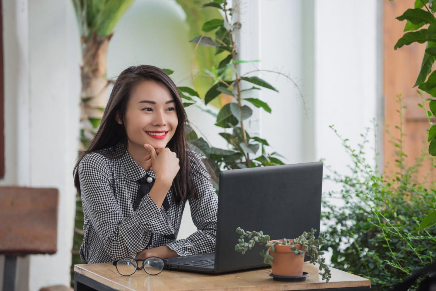 Espace d'apprentissage moderne avec environnement collaboratif